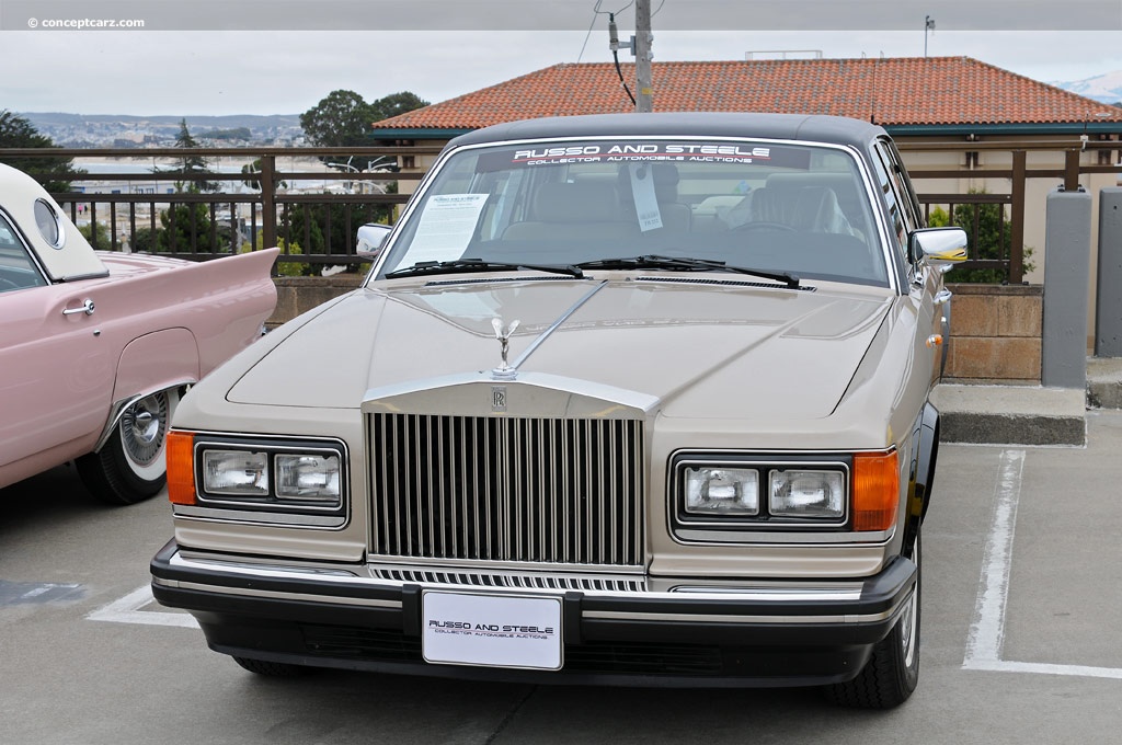 Rolls-Royce Silver Spur #9