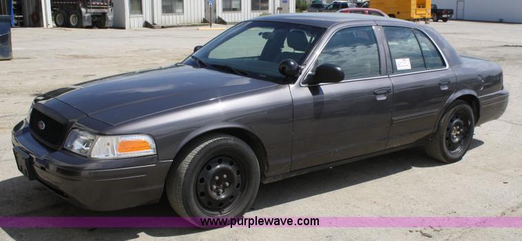 Ford Crown Victoria #12