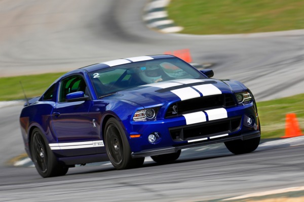 Ford Shelby GT500 #15
