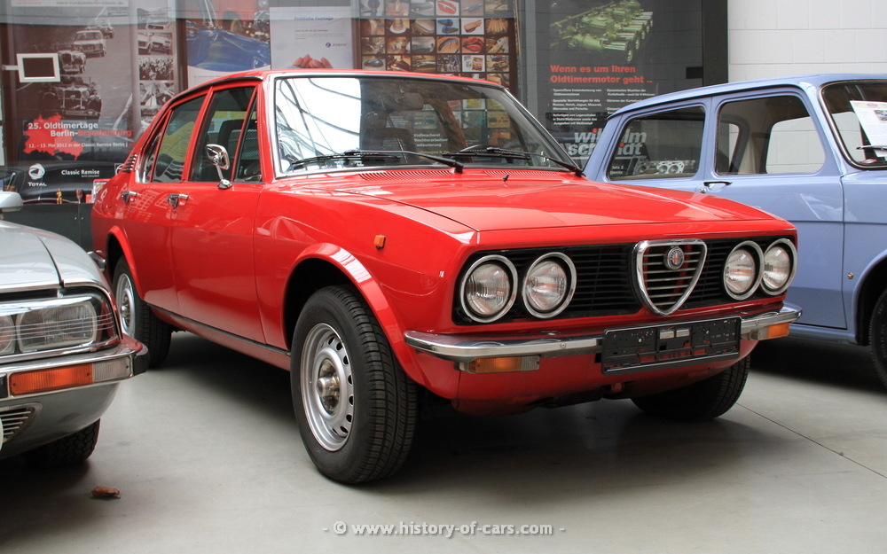 Alfa Romeo Alfetta 1977 #1