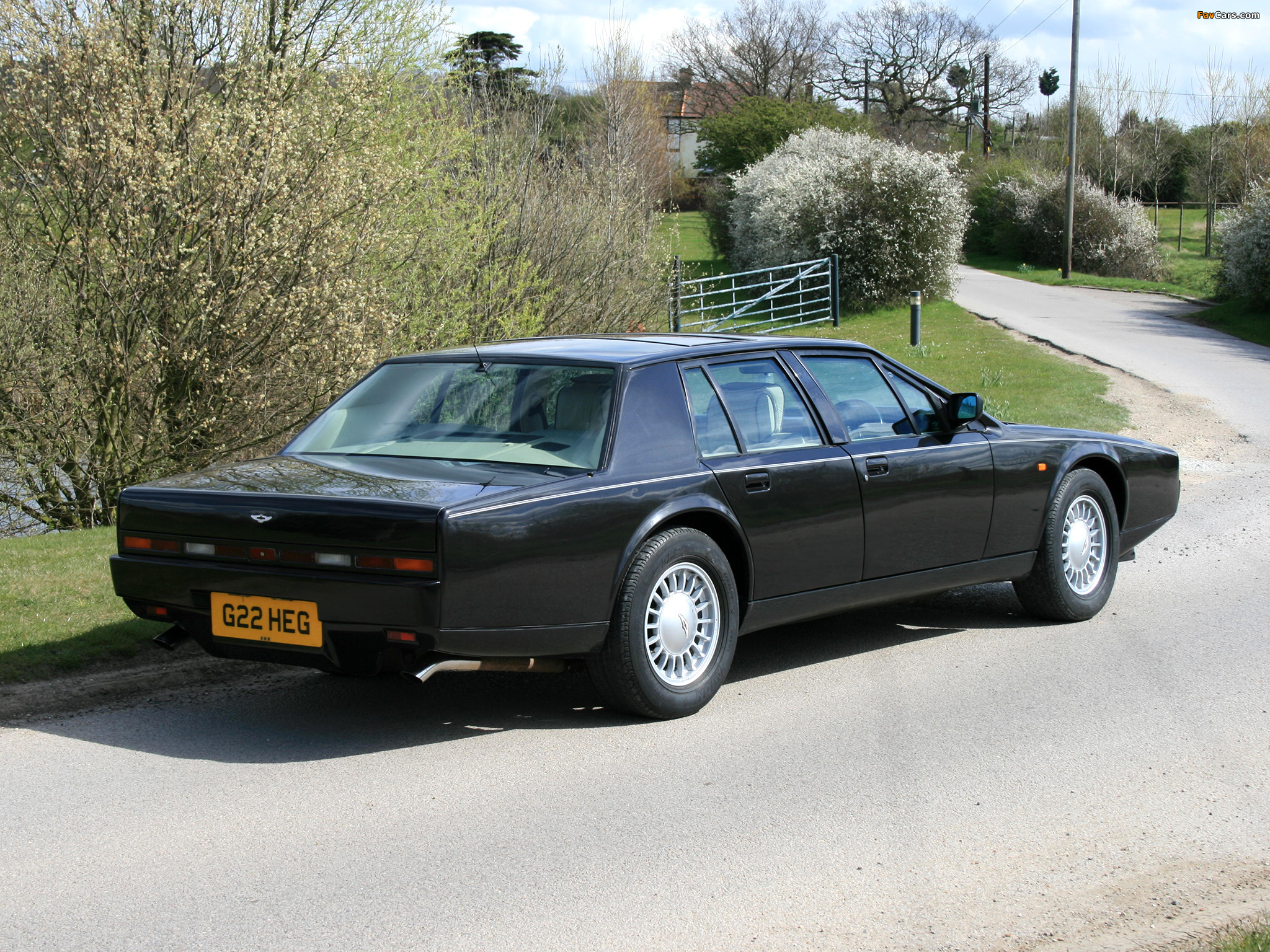 Aston Martin Lagonda #10