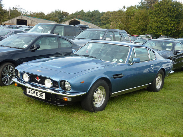 Aston Martin Vantage 1979 #9
