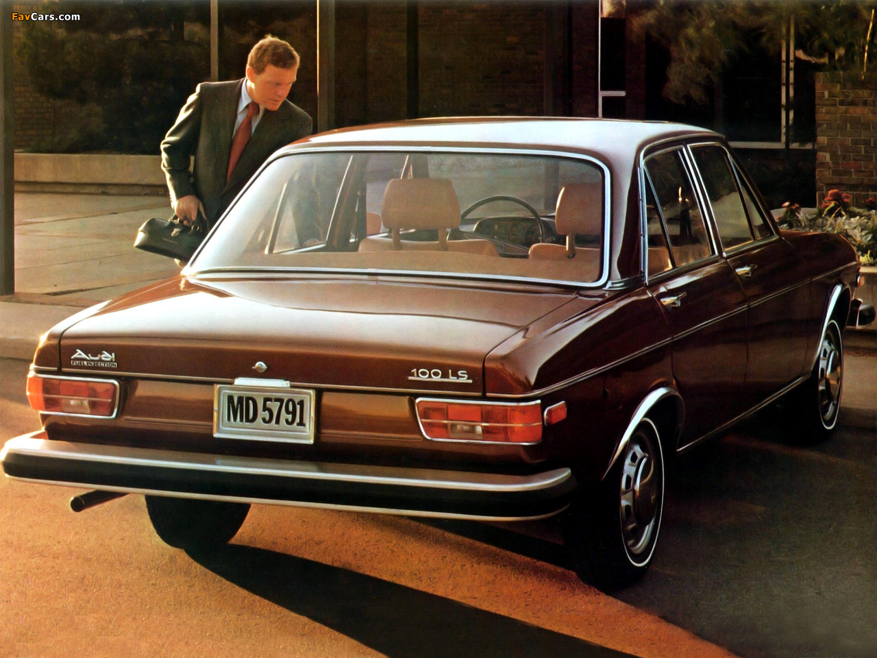 Audi 100 1973 #1