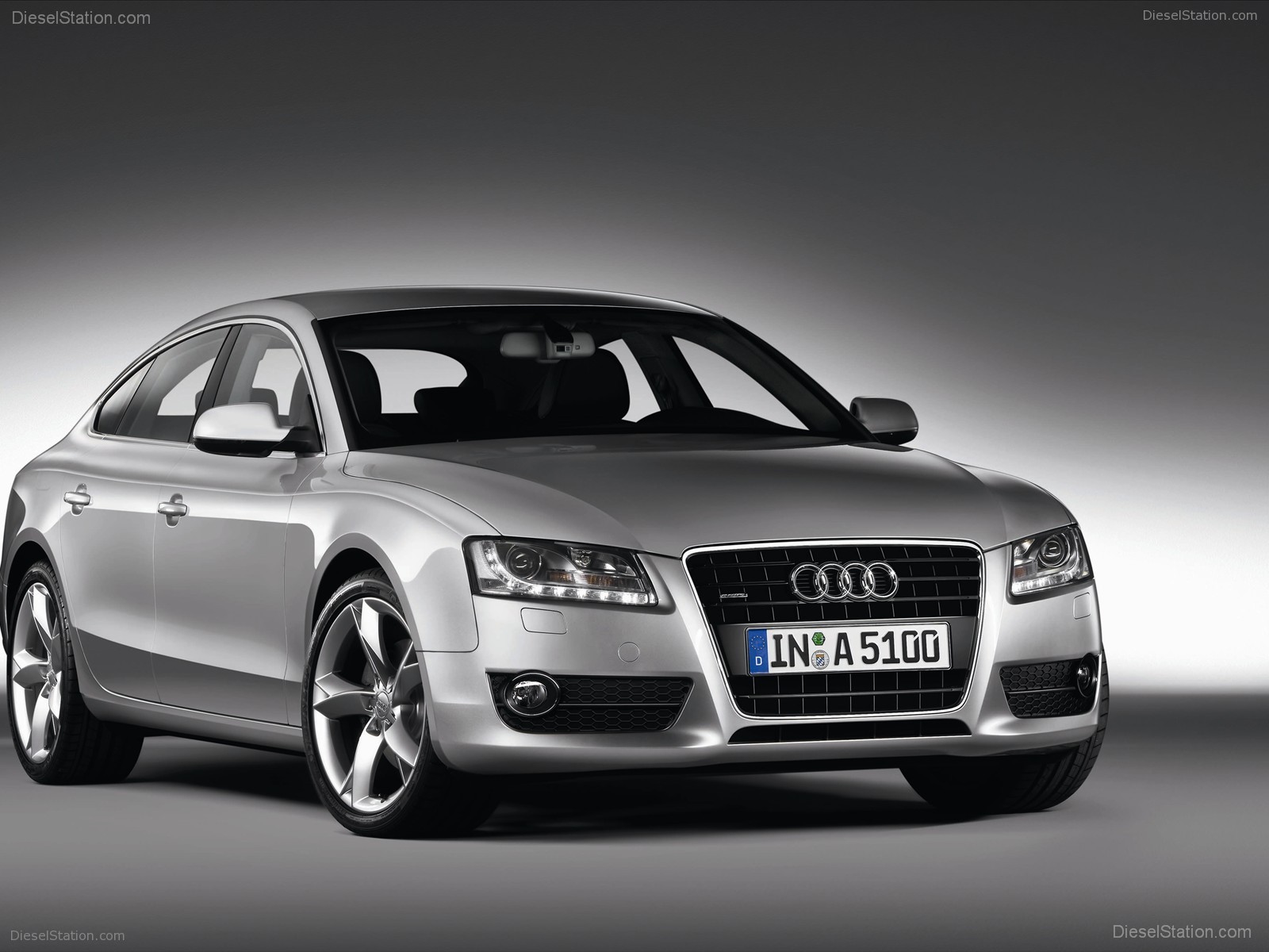 Audi 2010 works on the new level with the E-tron model #1