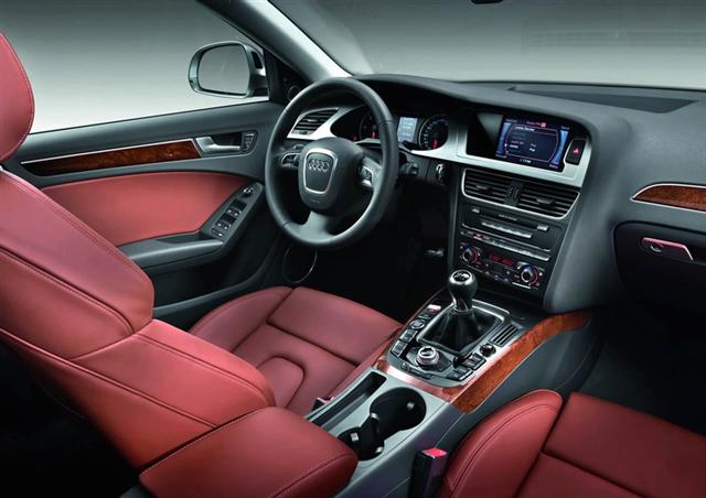 Audi A4 2.0T Premium quattro #48