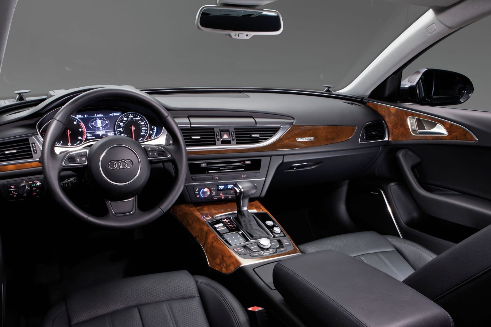 Audi A6 2.0T Premium #32