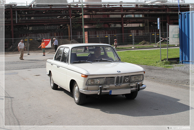 BMW 2000 1970 #2