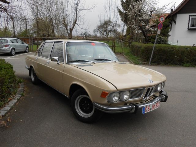 BMW 2500 1971 #13