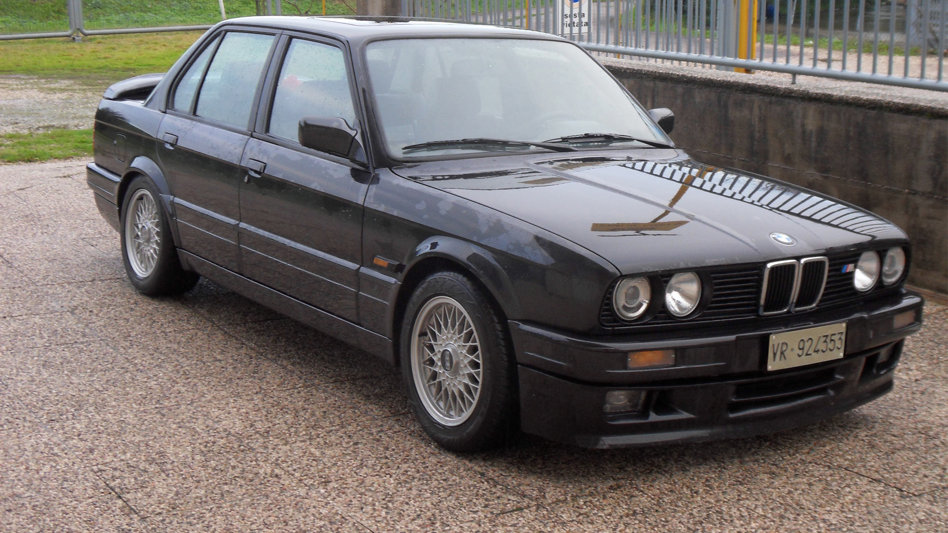BMW 325 1985 #9