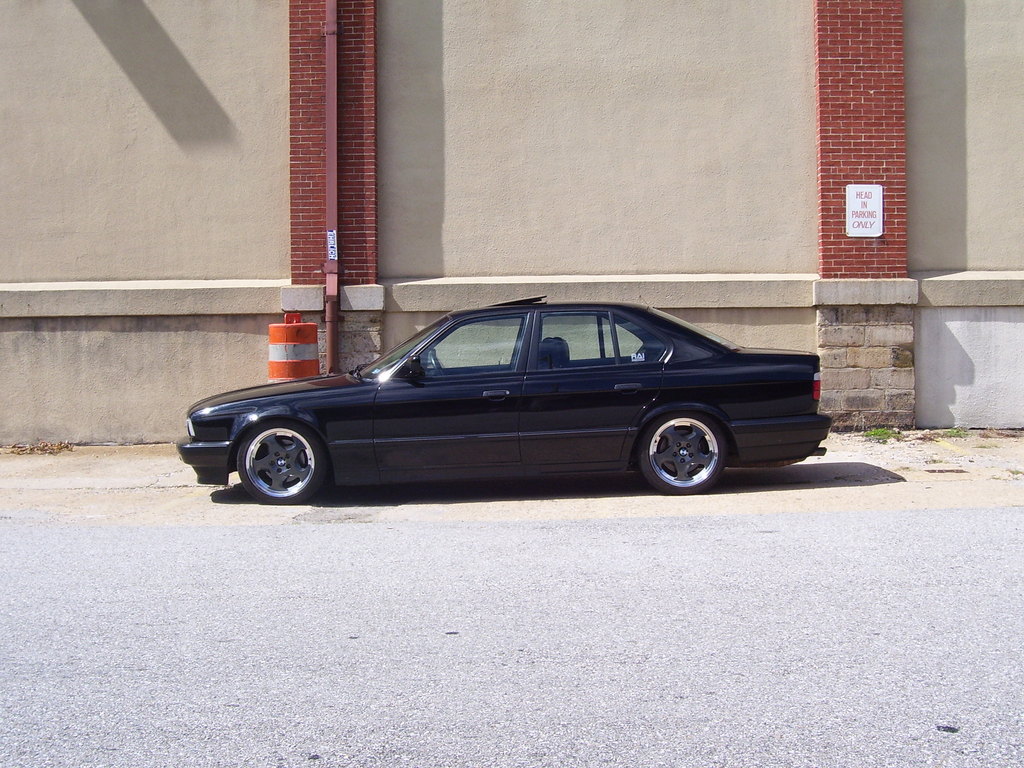 BMW 5 Series 1990 #12