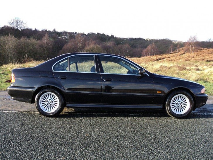 BMW 5 Series 1999 #1