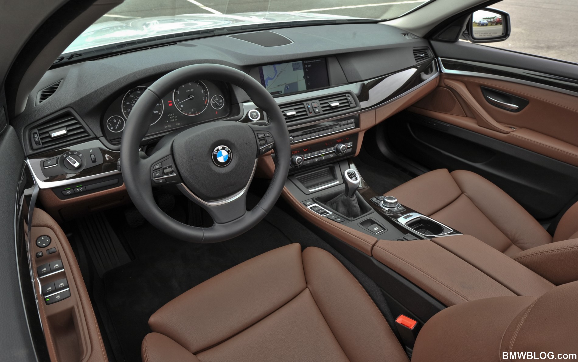 BMW 5 Series 2011 #2