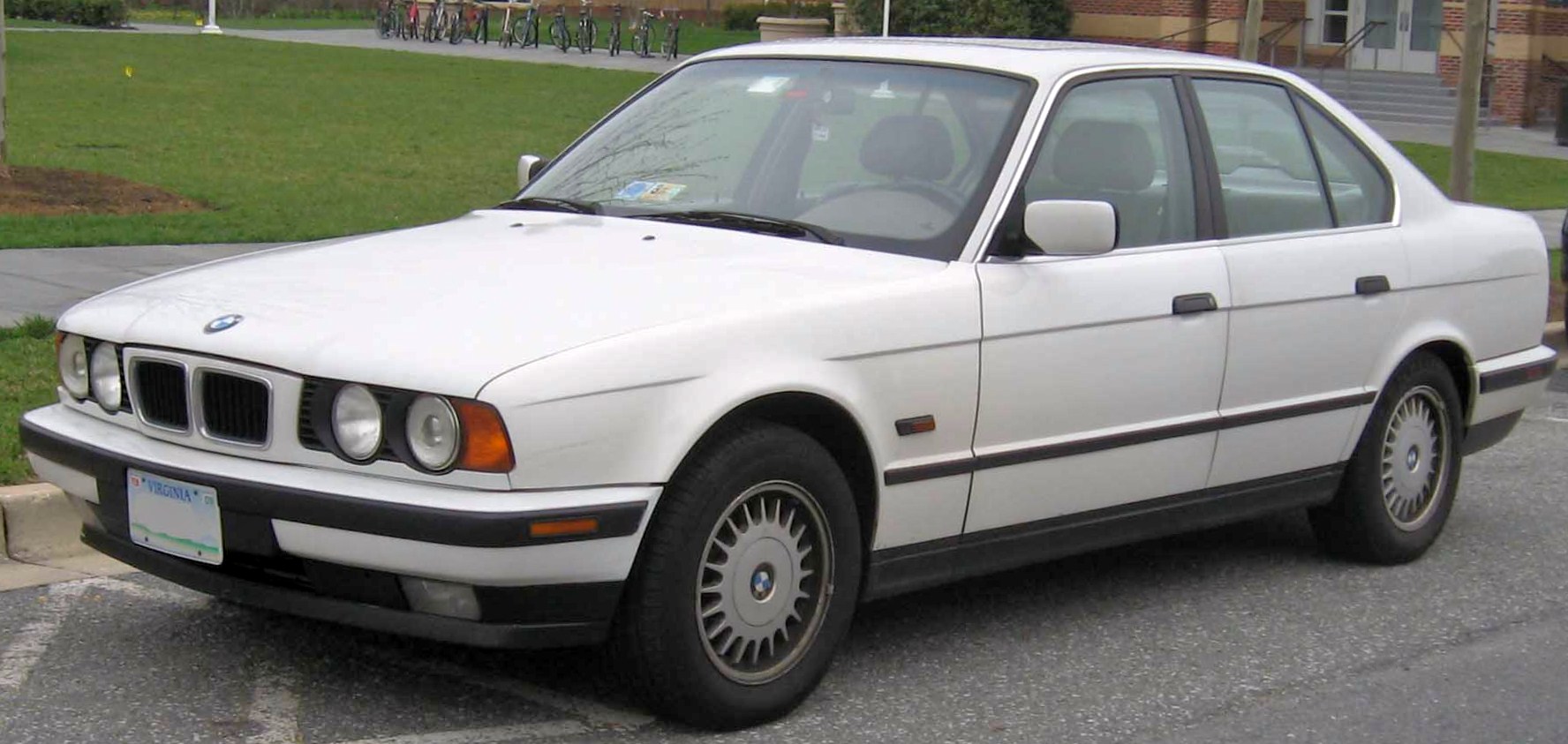 BMW 525 #10
