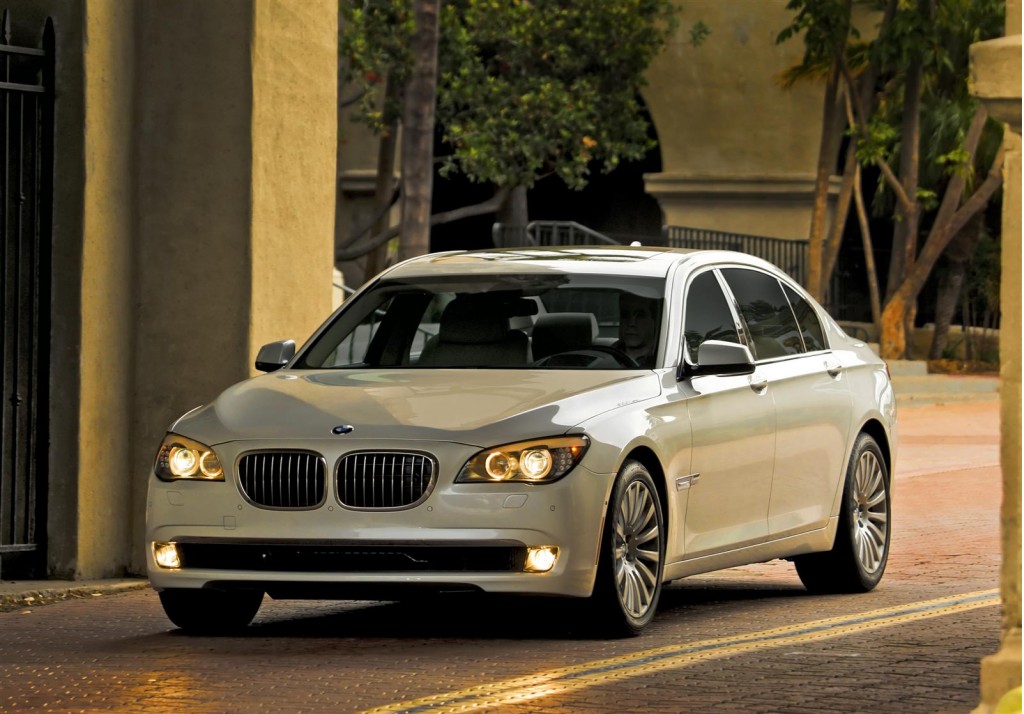 BMW 7 Series 2011 #5