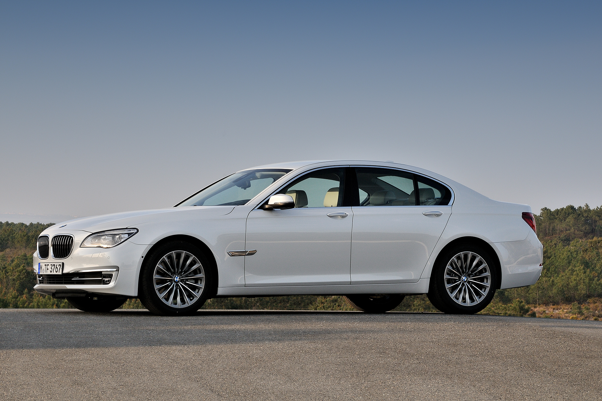 BMW 7 Series 2014 #10