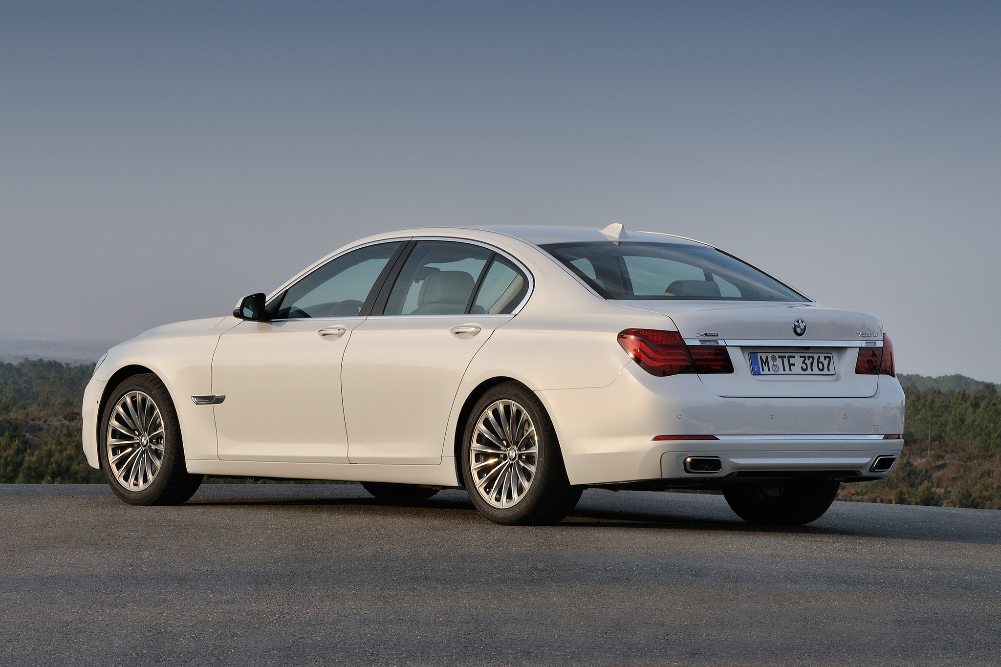 BMW 7 Series 2014 #6