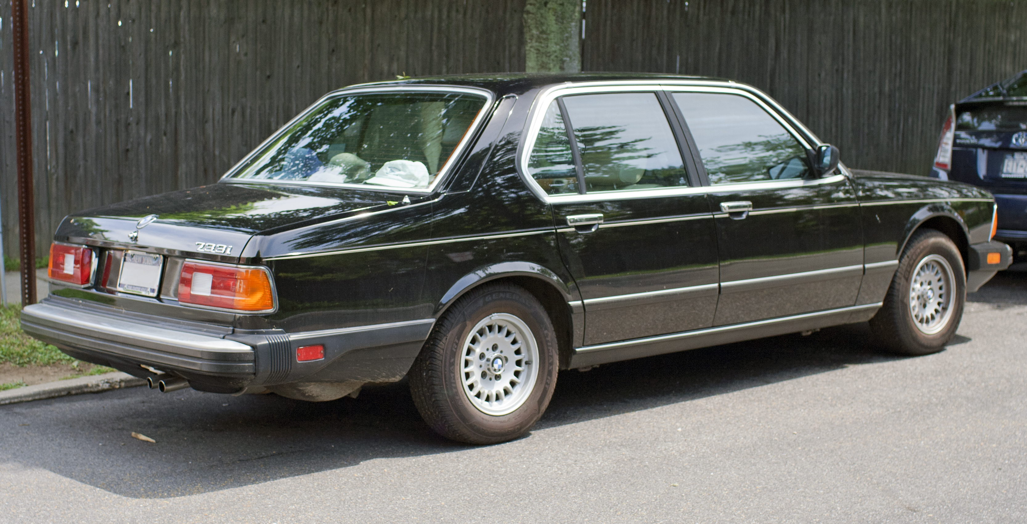 BMW 733 1982 #10