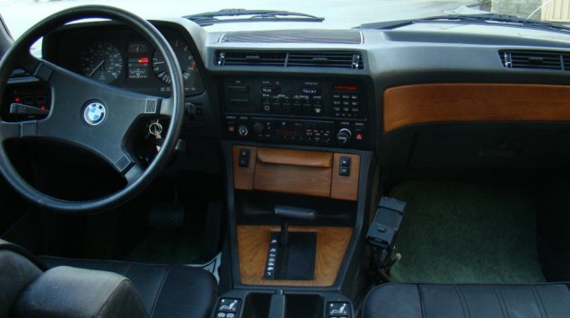BMW 735 1985 #10