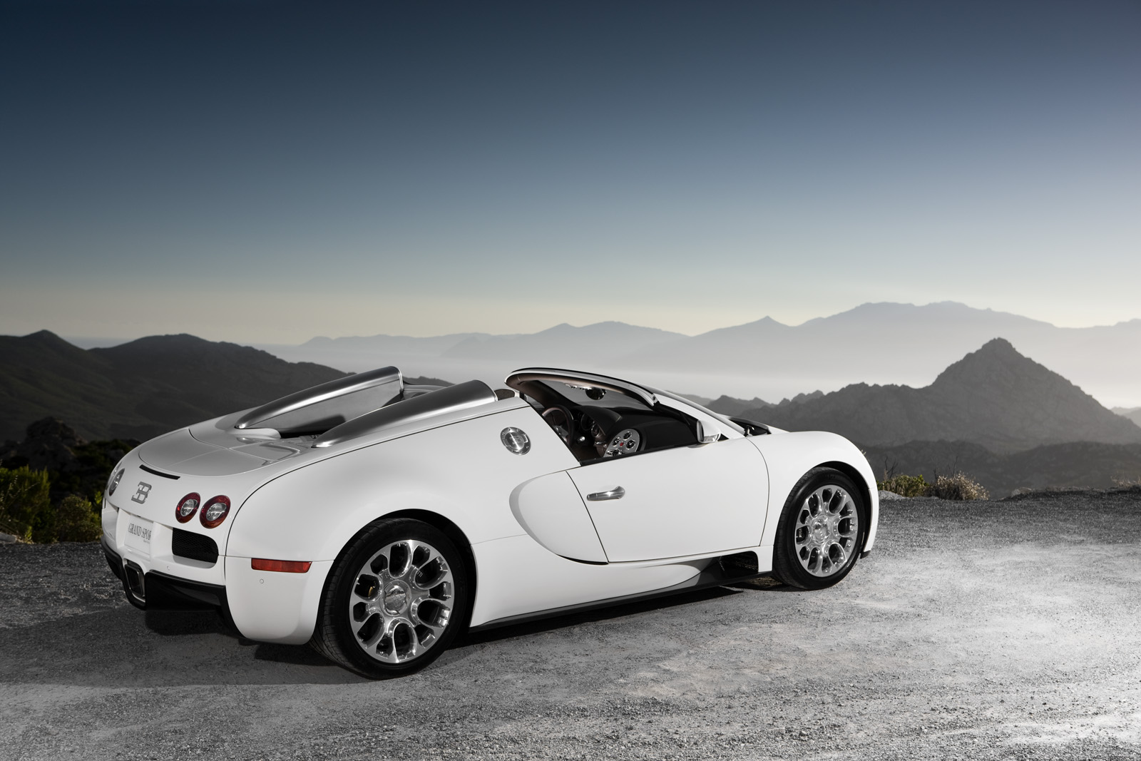 Bugatti Veyron 16.4 Grand Sport #12