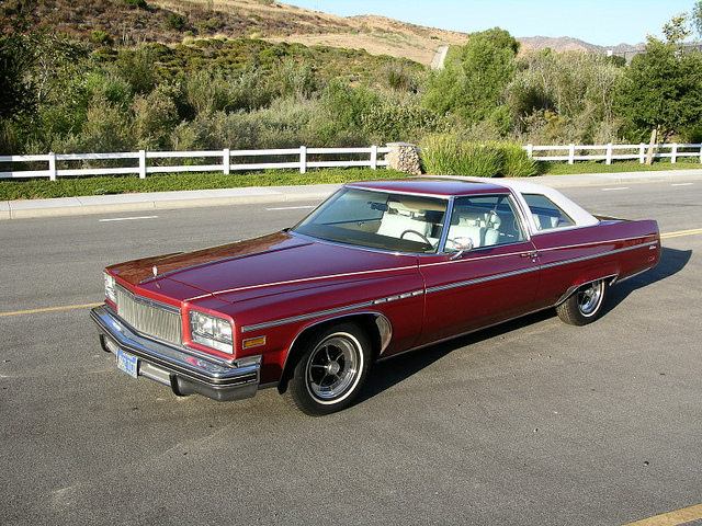 Buick Electra 225 1976 #2