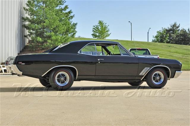 Buick GS 400 #6