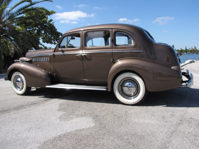 Buick Special 1937 #2