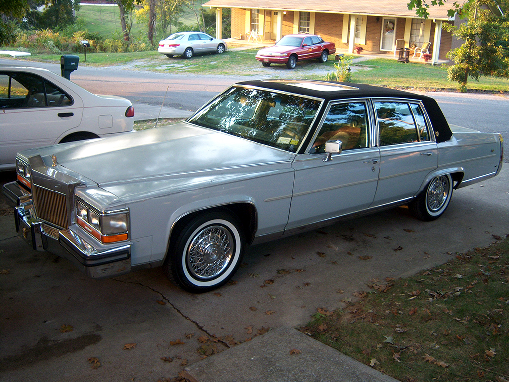 Cadillac Brougham 880px Image 8