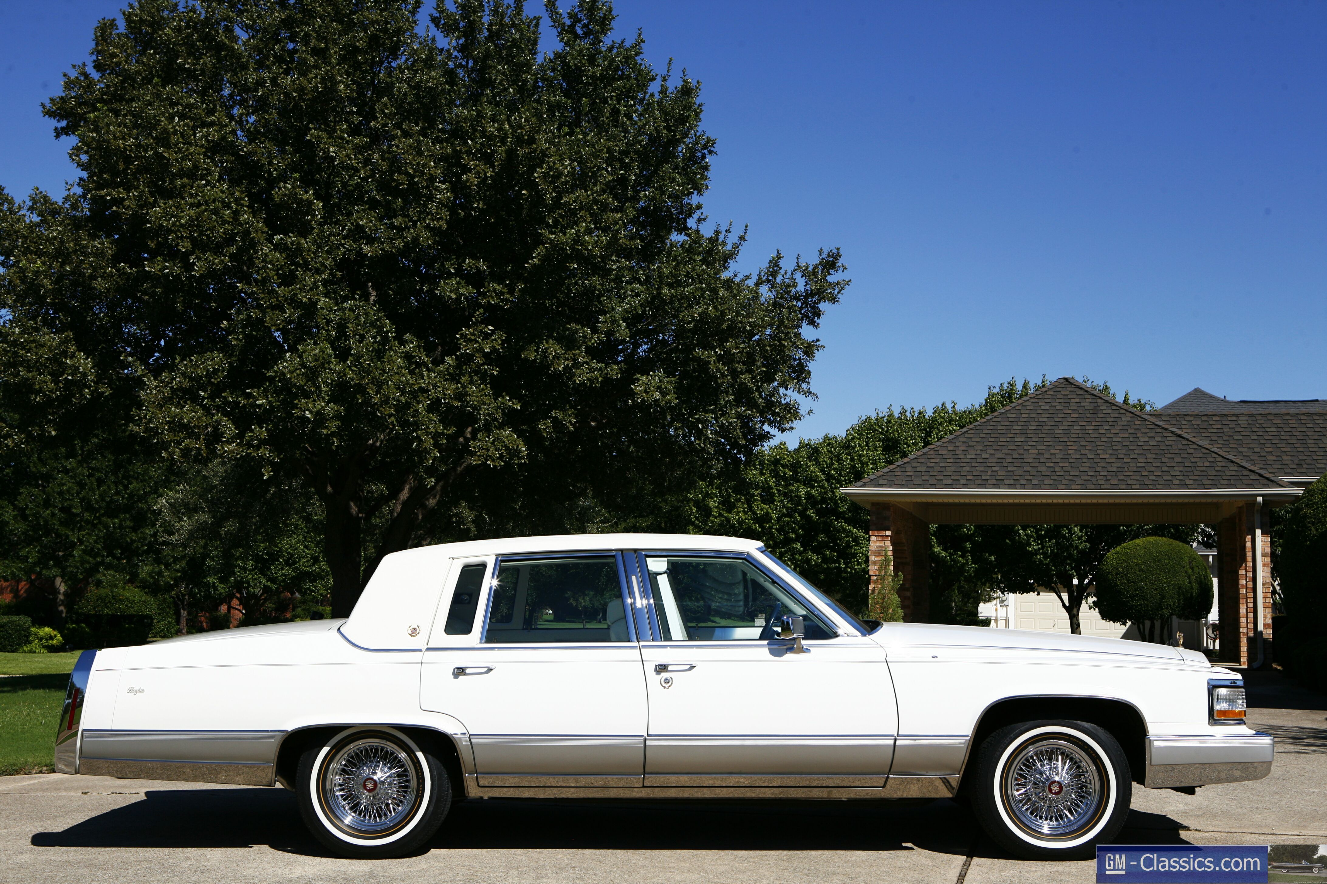 Cadillac Brougham 1990 #13