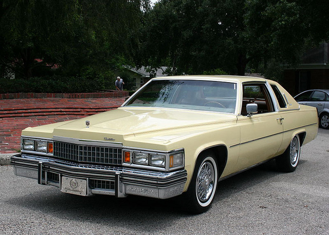 Cadillac DeVille #13