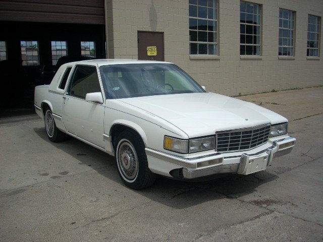 Cadillac DeVille 1992 #8