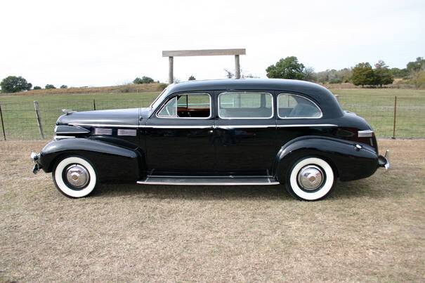 Cadillac Fleetwood 1940 #2