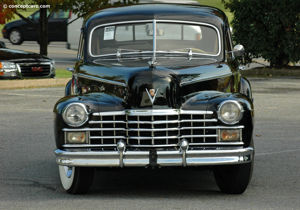 Cadillac Fleetwood 1944 #5