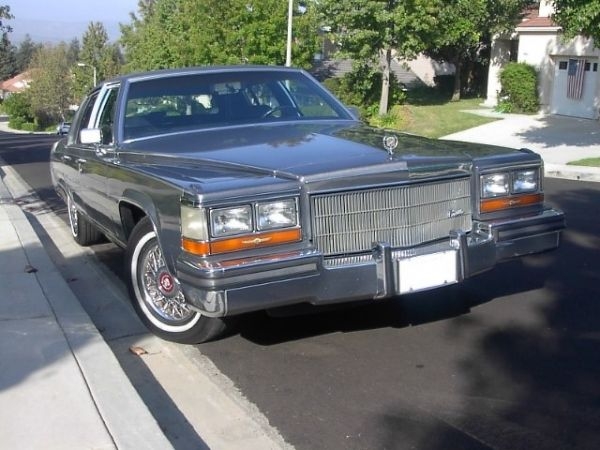 Cadillac Fleetwood 1986 #5