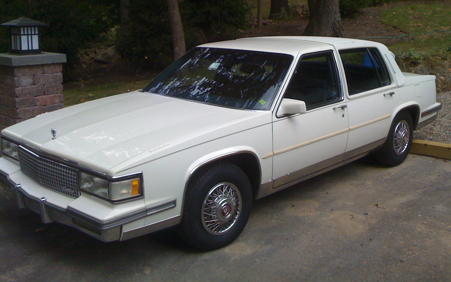 Cadillac Fleetwood 1987 #3