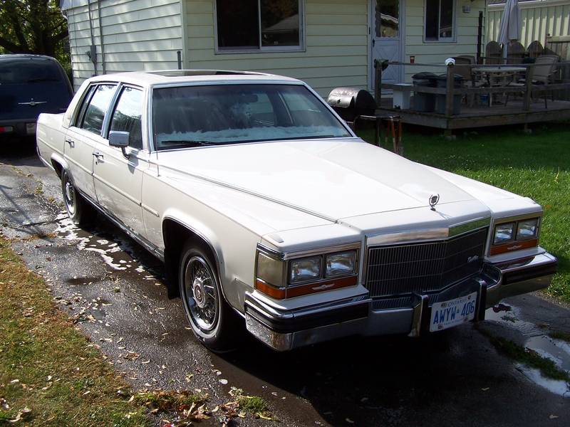 Cadillac Fleetwood 1989 #10