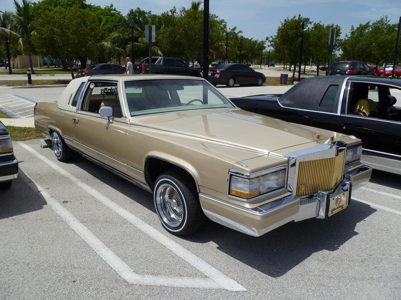 Cadillac Fleetwood 1990 #9