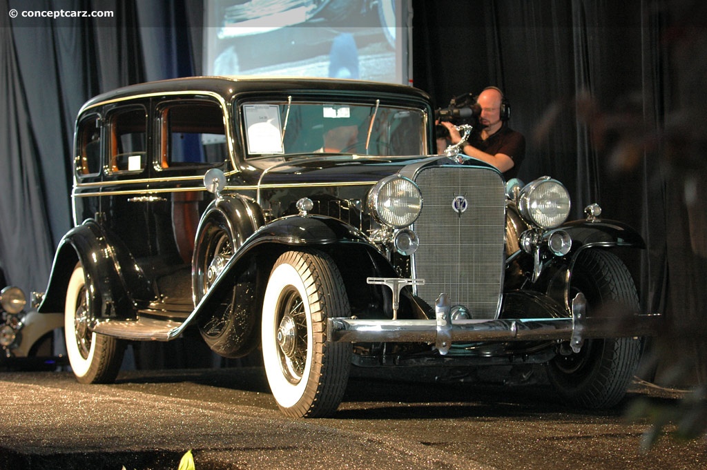 Cadillac Series 370 1932 #10