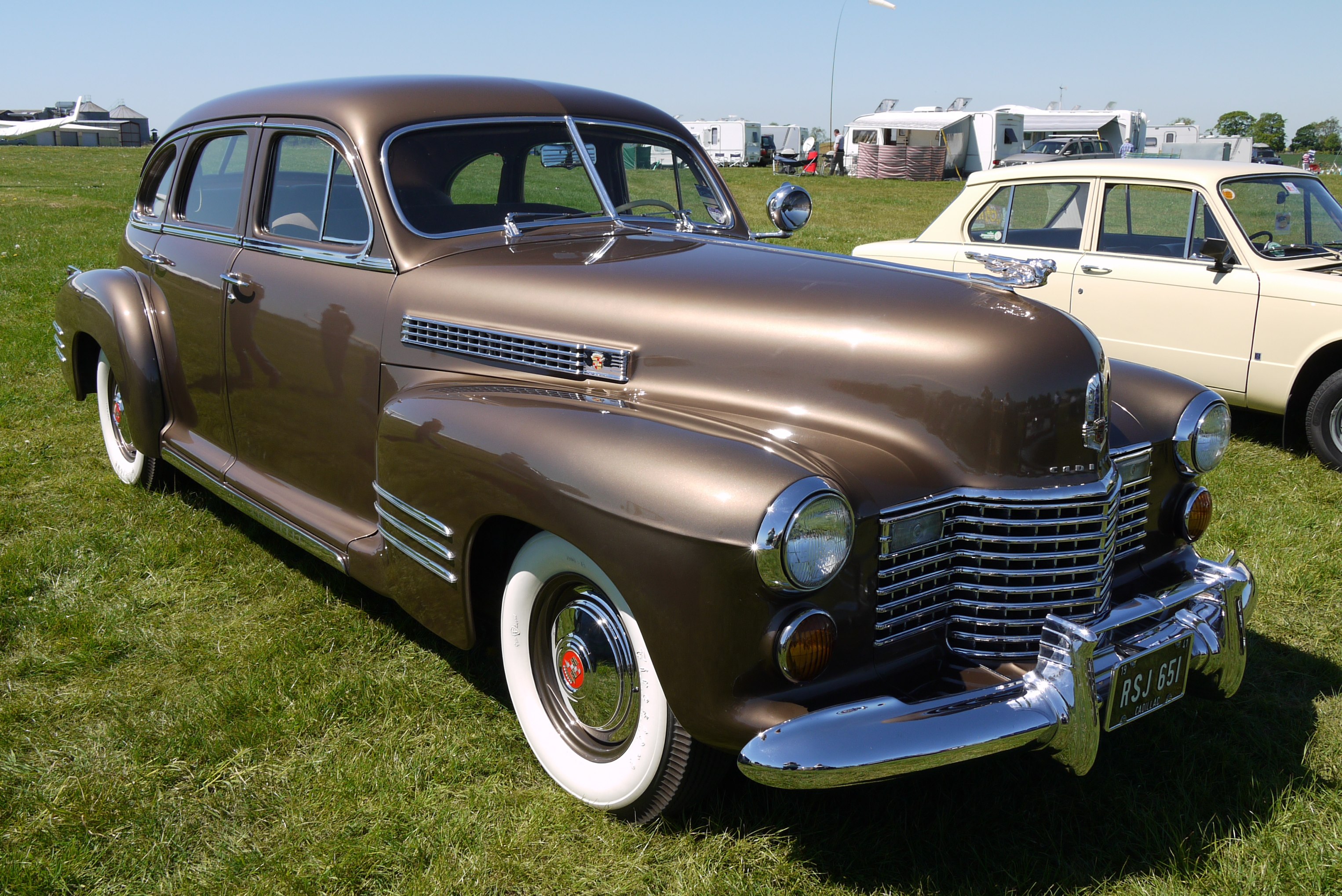Cadillac Series 61 1941 #1
