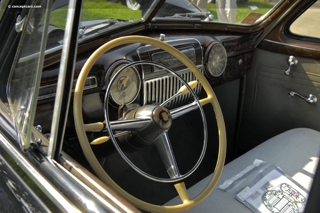 Cadillac Series 61 1942 #12