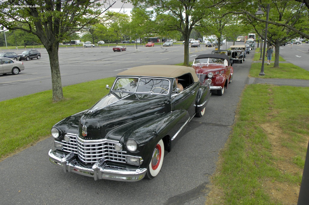 Cadillac Series 62 1942 #8