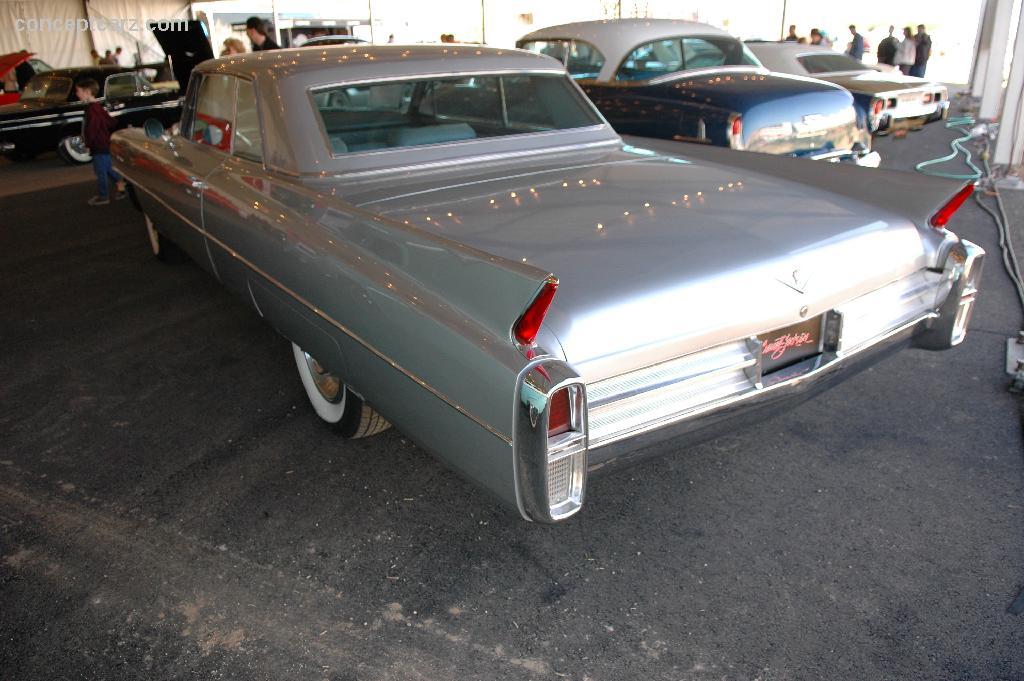 Cadillac Series 62 1963 #2