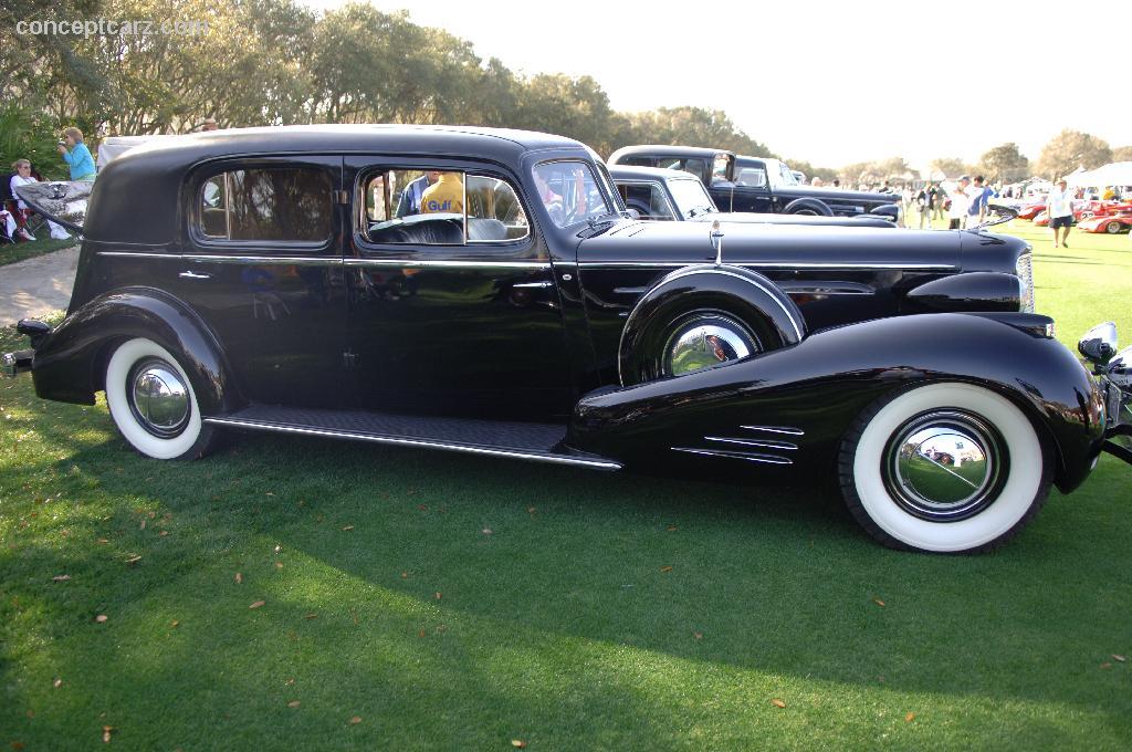 Cadillac Series 90 1936 #10