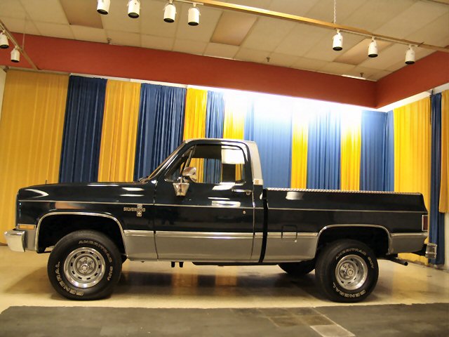 Chevrolet 1500 1984 #11