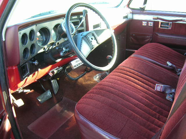 Chevrolet 1500 74px Image 11