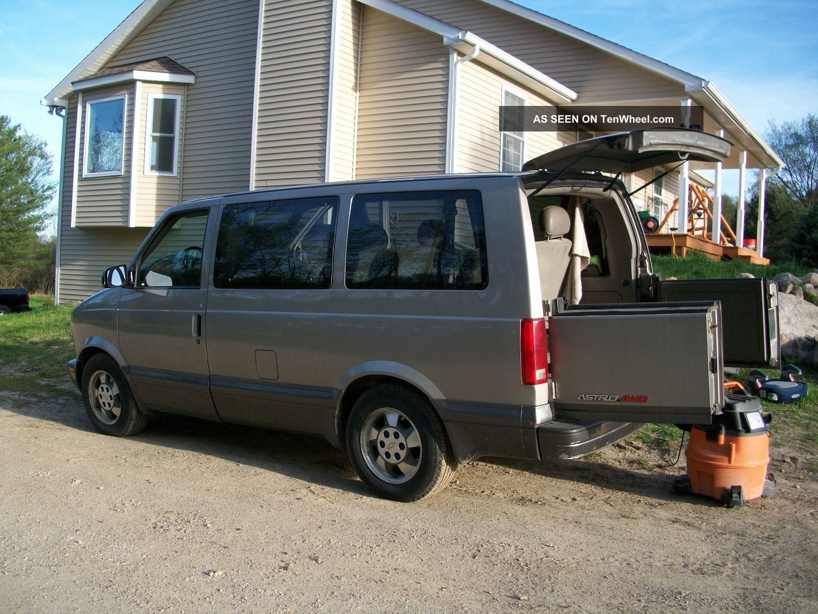 Chevrolet Astro 2003 #8
