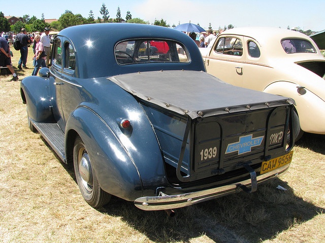 Chevrolet Coupe Pickup 1939 #9