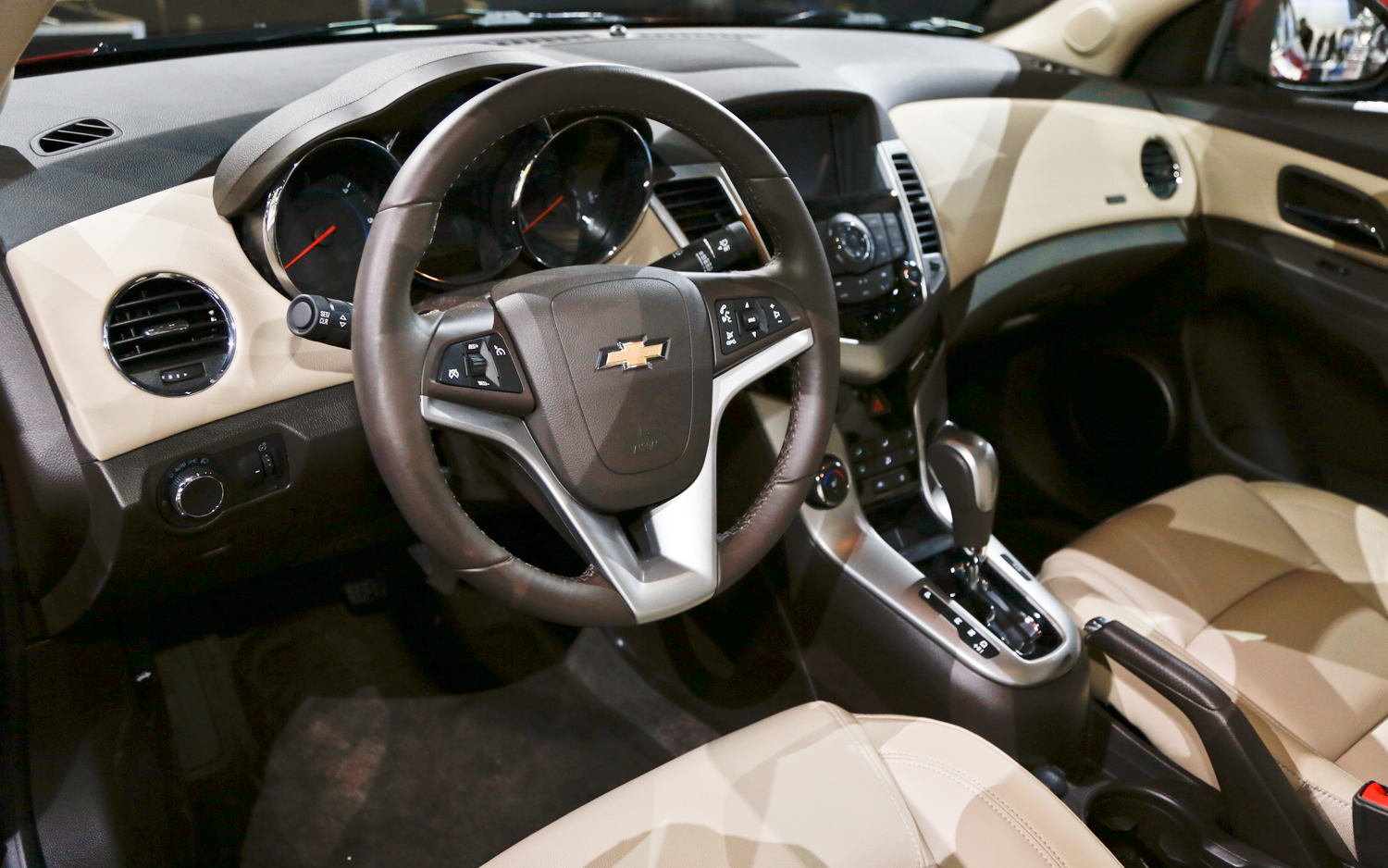 Chevrolet Cruze 2014 #4