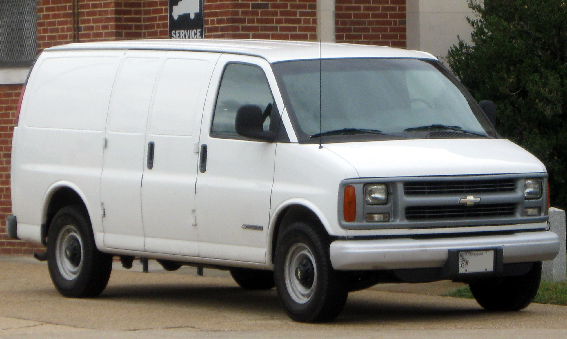 Chevrolet Express Cargo 1999 #1