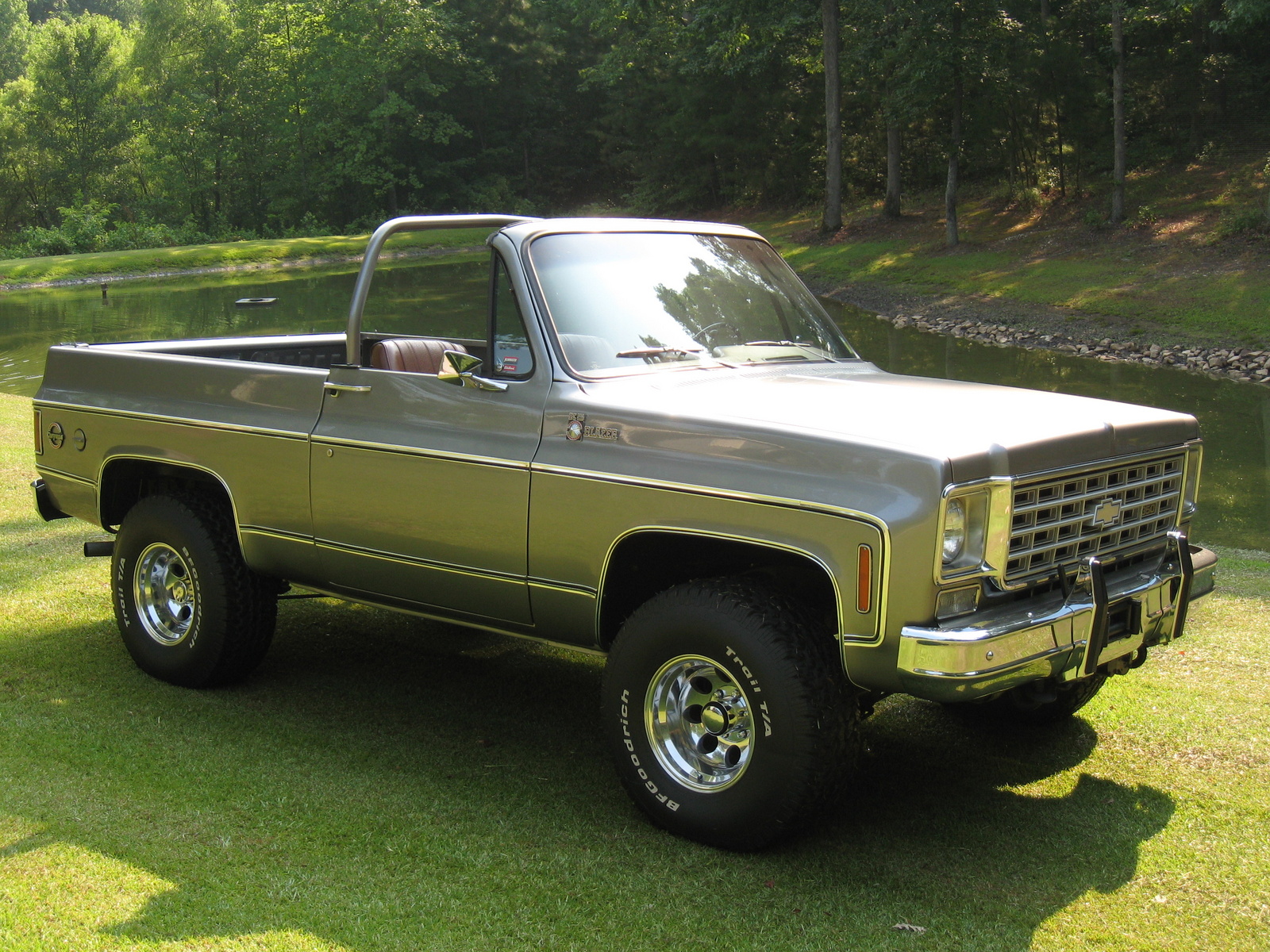 Chevrolet Panel 1975 #12