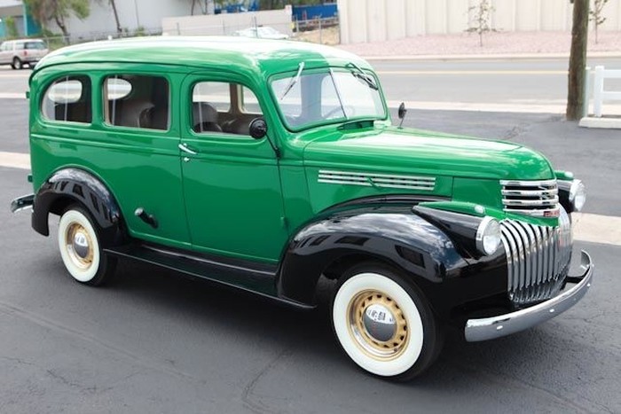 Chevrolet Suburban 1942 #6